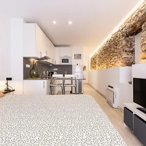 By Unik Apartamento