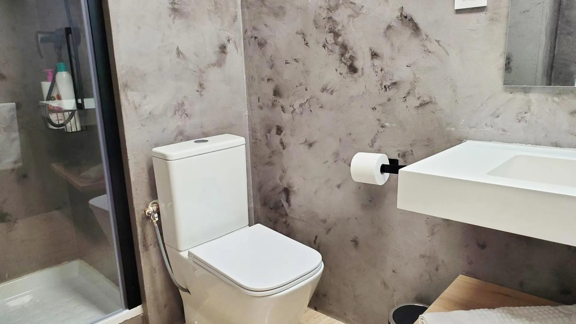 Estudio Salinas Tarragona Spanien